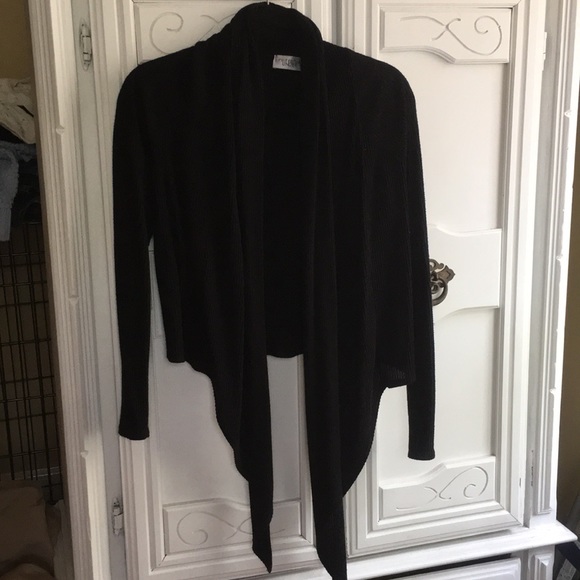 Black stylish cardigan - Picture 2 of 6